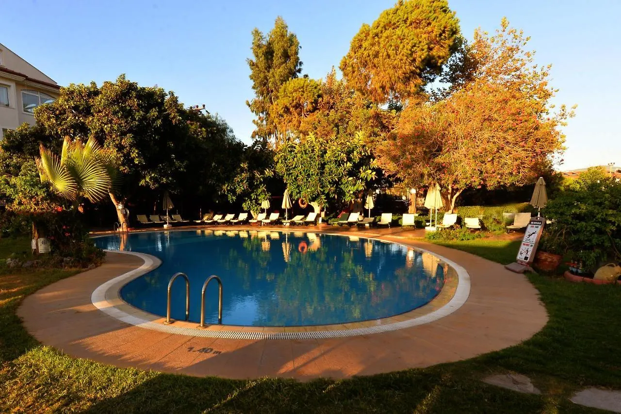 Hotel Mutlu Fethiye 2*,