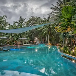 Oasis At 4*, Palm Cove Australia